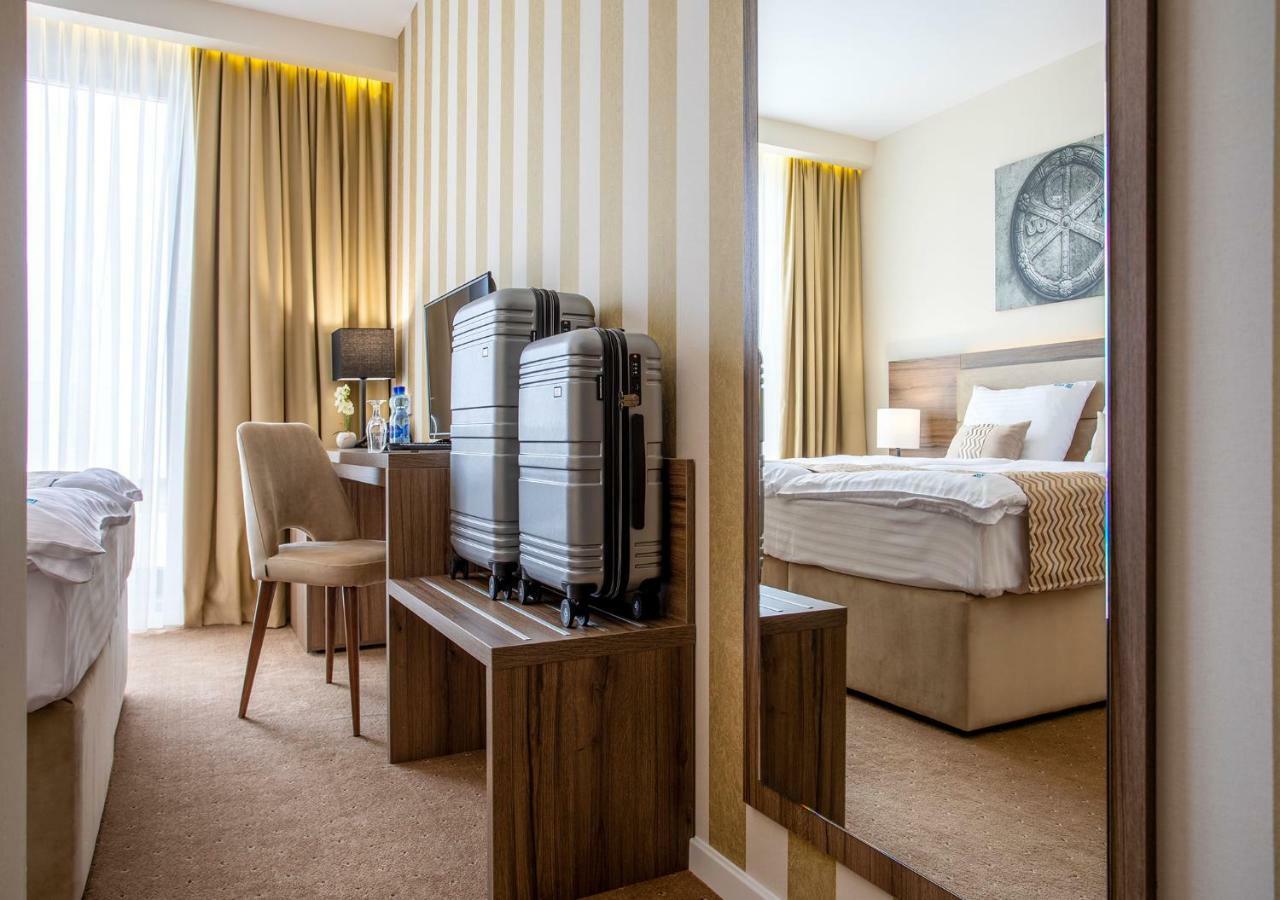 Hotel Nais Ni 外观 照片